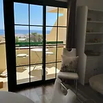 公寓 Neu Renoviert! Charmantes Und Gemuetliches Mit Balkon Und Meerblick